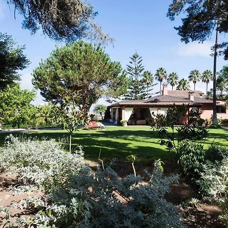 Vila Pinos